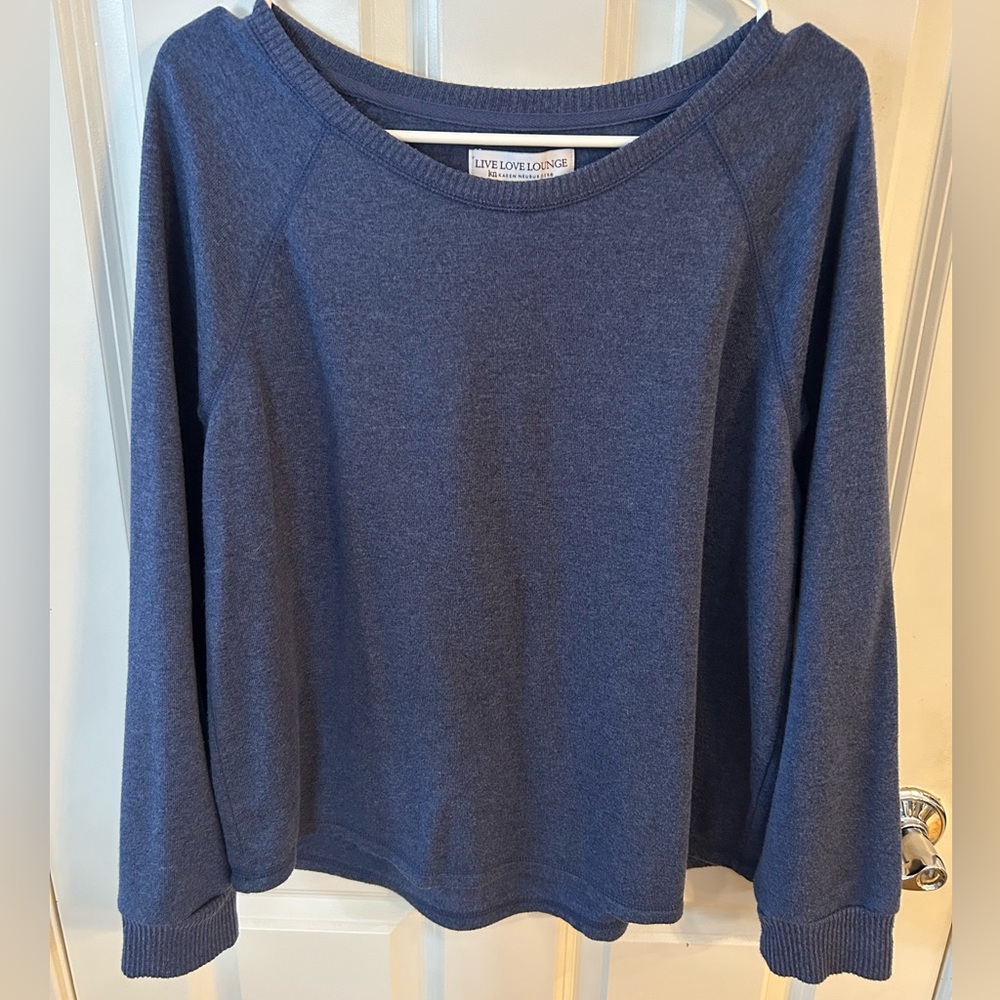 LIVE LOVE LOUNGE Sweater